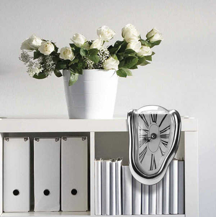 Surreal Melted Twisted Roman Numeral Wall Clocks Surrealism Style Clock Home Accessory Distorted Wall Watch Decor
