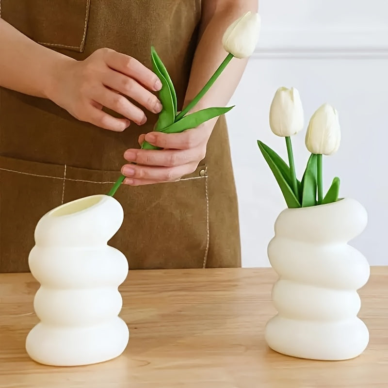 Modern Spiral Round Vase - Plastic Material, Nordic Style Aesthetic Decoration, Suitable for Flower Arrangement, Suitable for Home, Living Room, Bedroom Decoration, Festival Decoration, White and Green Available