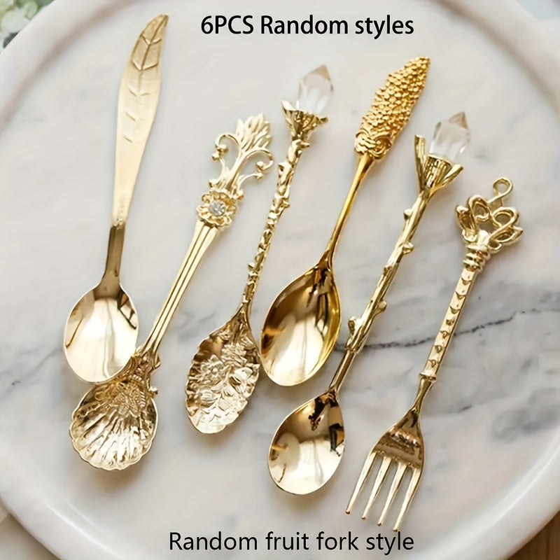 6pcs Vintage Spoons Fork Mini Royal Style Metal Golden Carved Coffee Snacks Fruit Prikkers Dessert Fork Kitchen Tool Teaspoon 1set