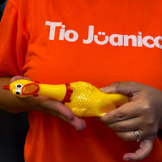 Brinquedo Frango de Borracha Pet Gritão Tioeasy™ com Som Alto, Resistente e Atóxico