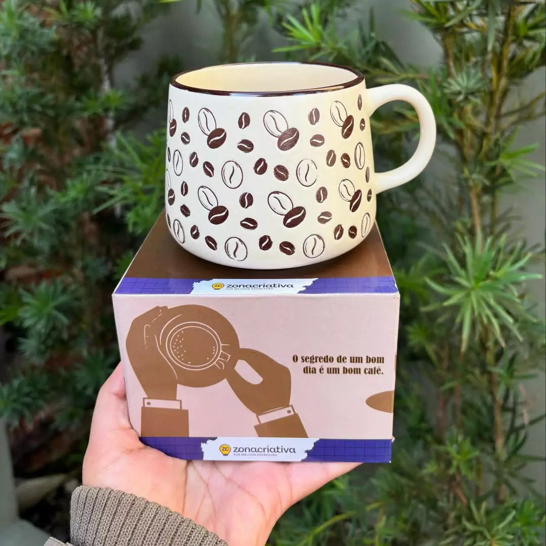 Caneca 3D Grãos de Café 500ml Tioeasy™ em Cerâmica