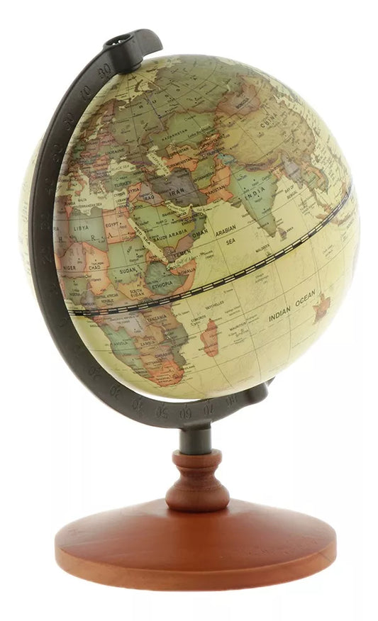 Globo Terrestre em Madeira Tioarts™ - Elegância Artesanal