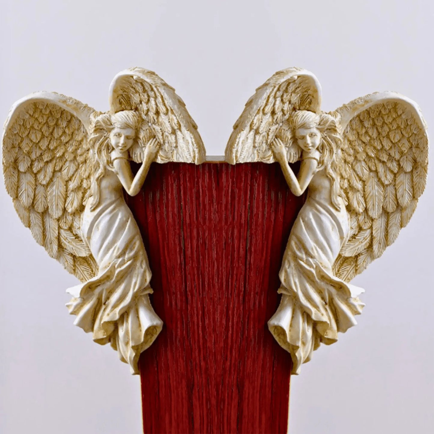 Moldura Asas de Anjo Tioarts - Elegância e Proteção para Seu Lar Tio Juanico