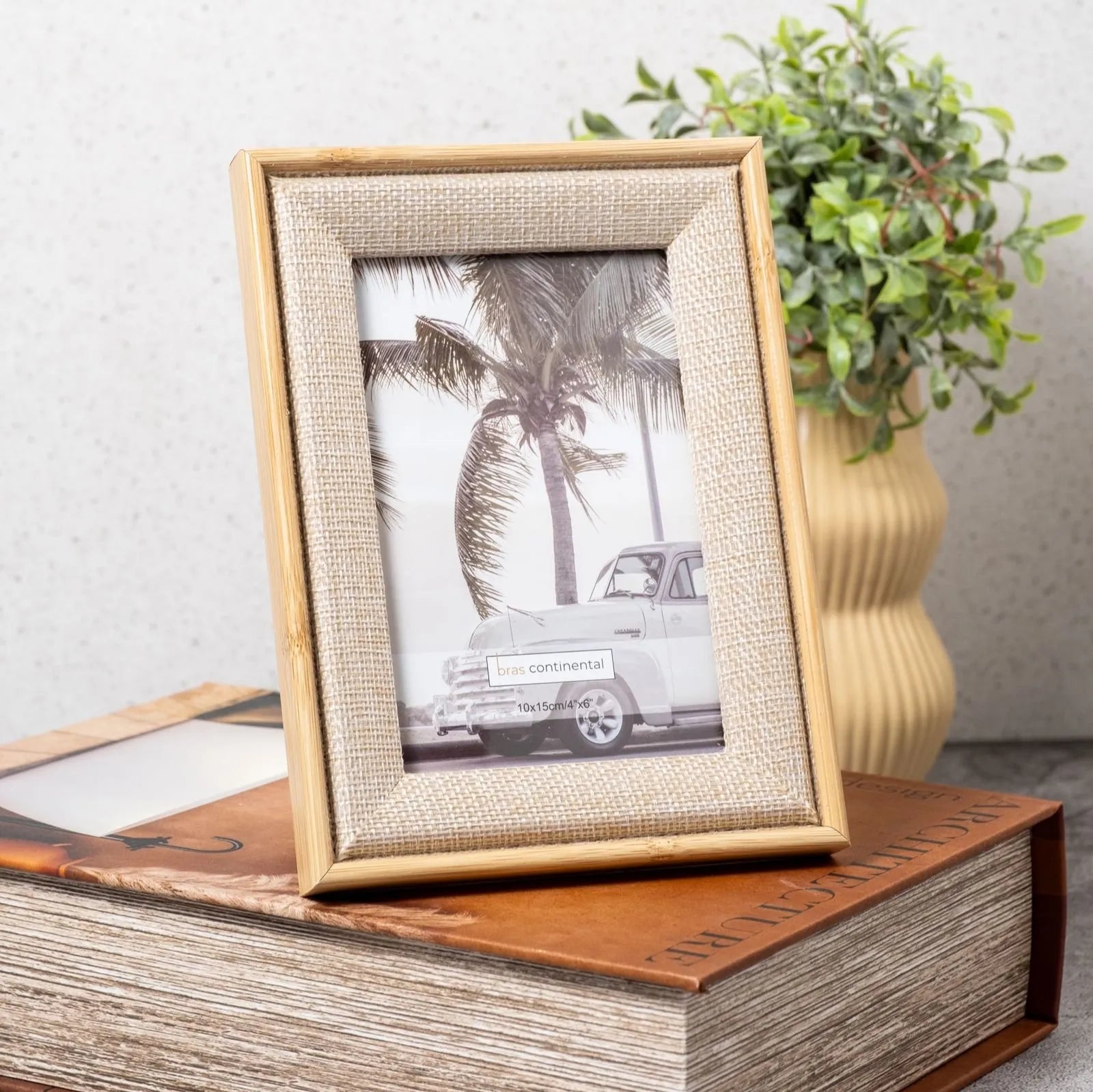 Porta-Retrato Natural Tioarts™ — Design Minimalista em Madeira