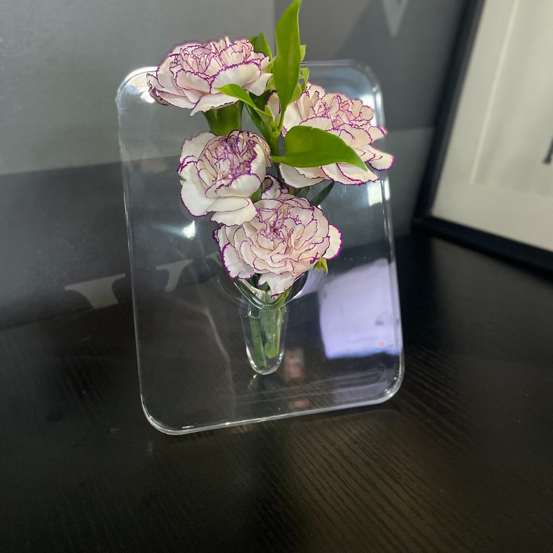 Art Deco Style Acrylic Resin Bud Vase - Geometric Transparent Oblong Flower Vase - Creative Picture Frame Design - Decorative Home Office Desktop Accessory, Small Gift (1 Piece, Flowers Not Included)